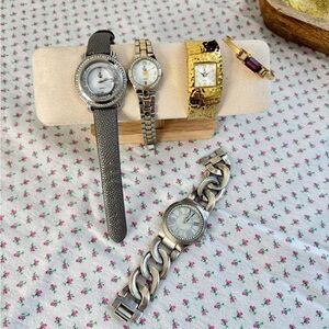 Premier Designs Silver and Gold Watch Set